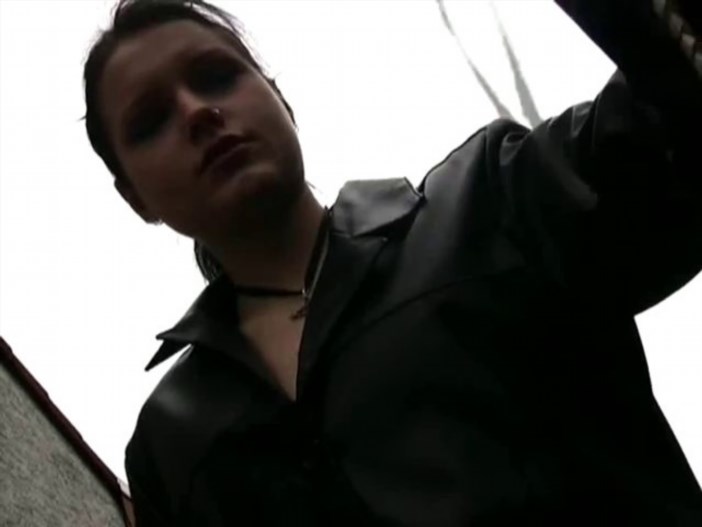 FemdomFoto - Sasa - Bullwhip Training 2 (German)